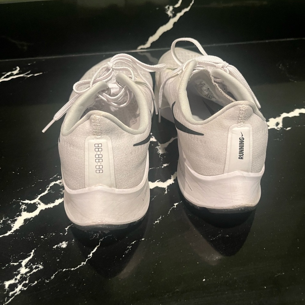 Nike Air Zoom Pegasus 37 Pure Platinum - Size 12 - Picture 5 of 9